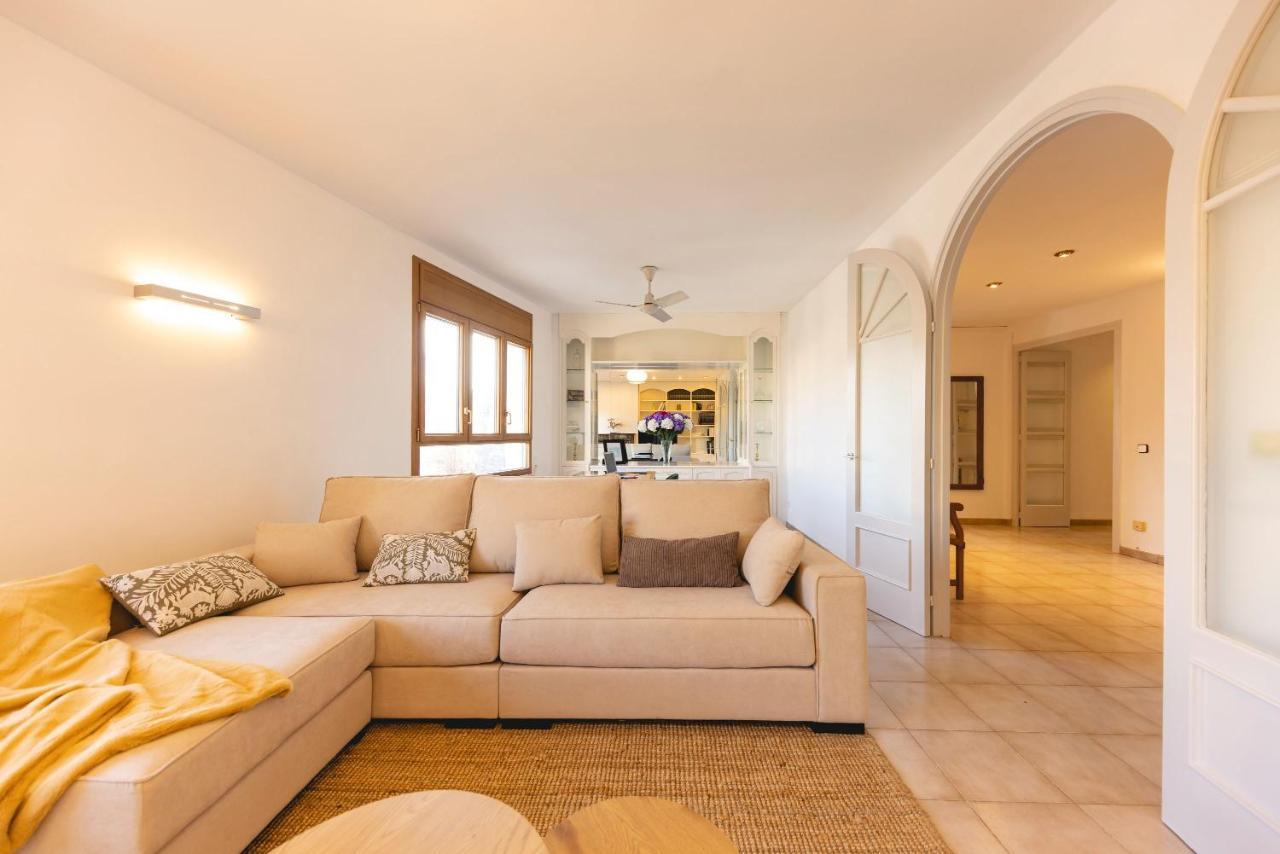 Bravissimo El Lleo, Bright 4-Bedroom Apartment Girona Eksteriør billede