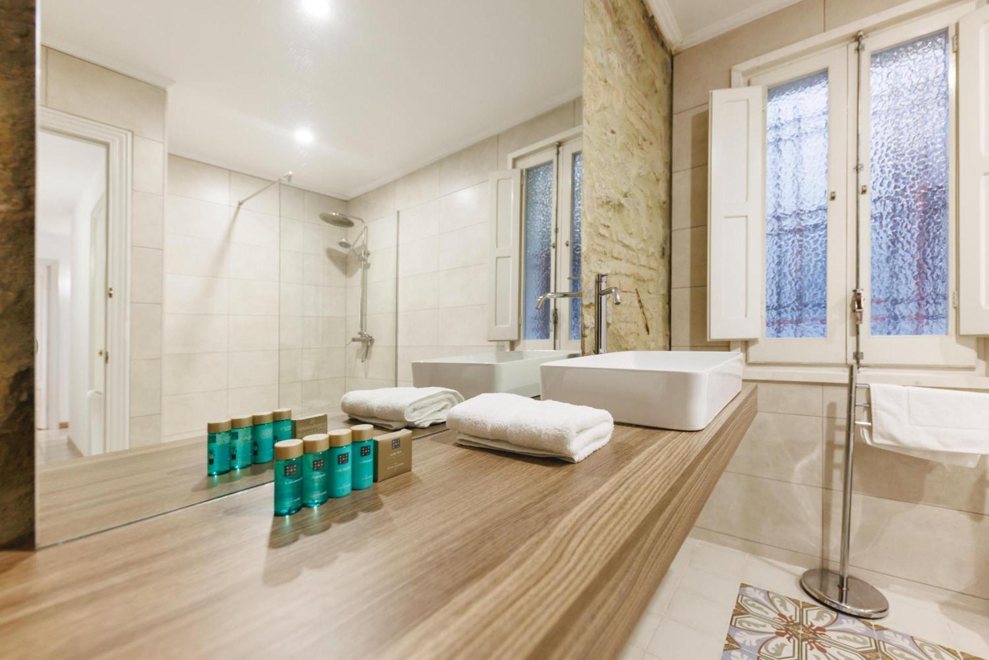Bravissimo El Lleo, Bright 4-Bedroom Apartment Girona Eksteriør billede